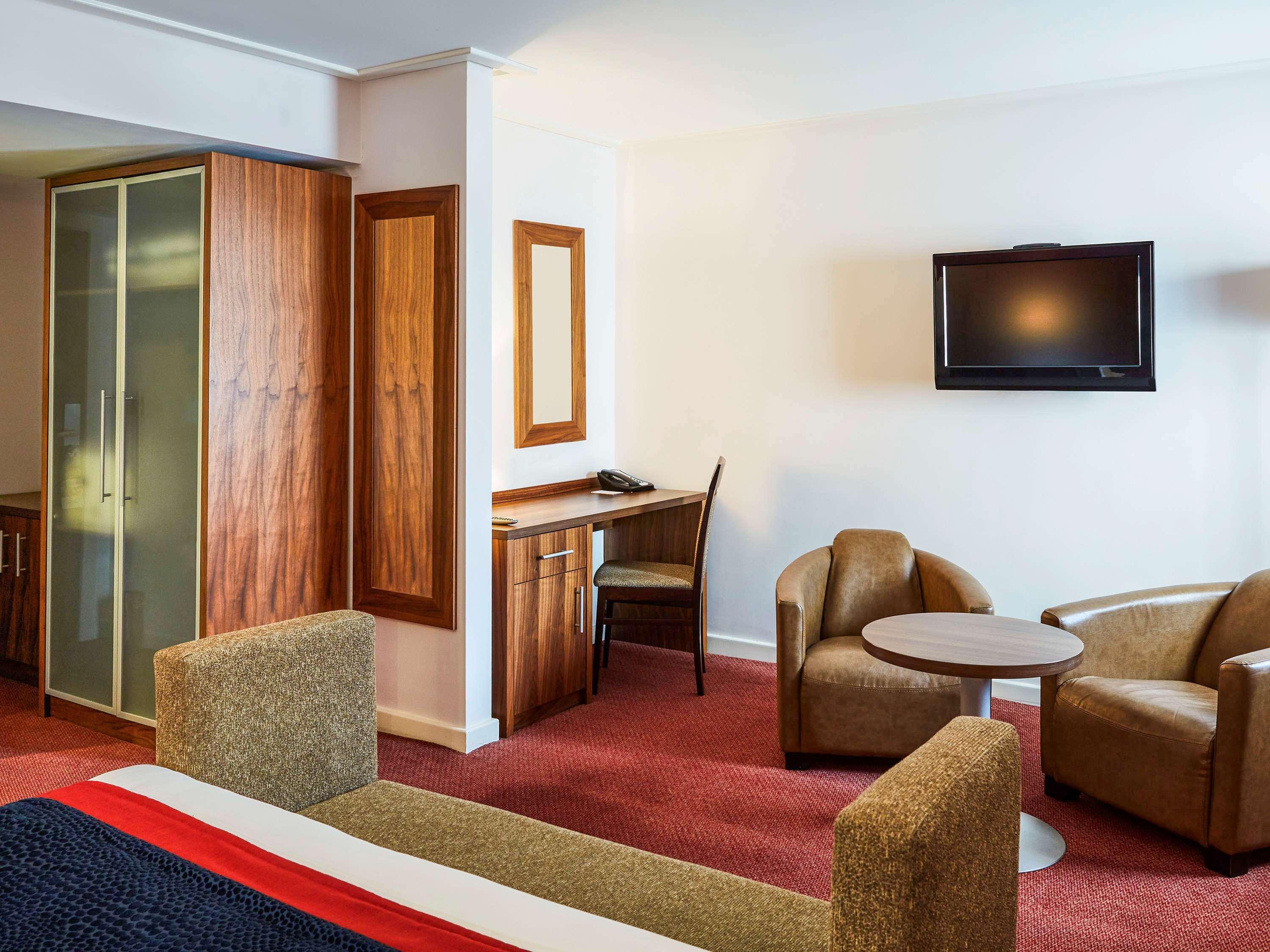 Mercure Newbury West Grange Hotel Thatcham Zewnętrze zdjęcie