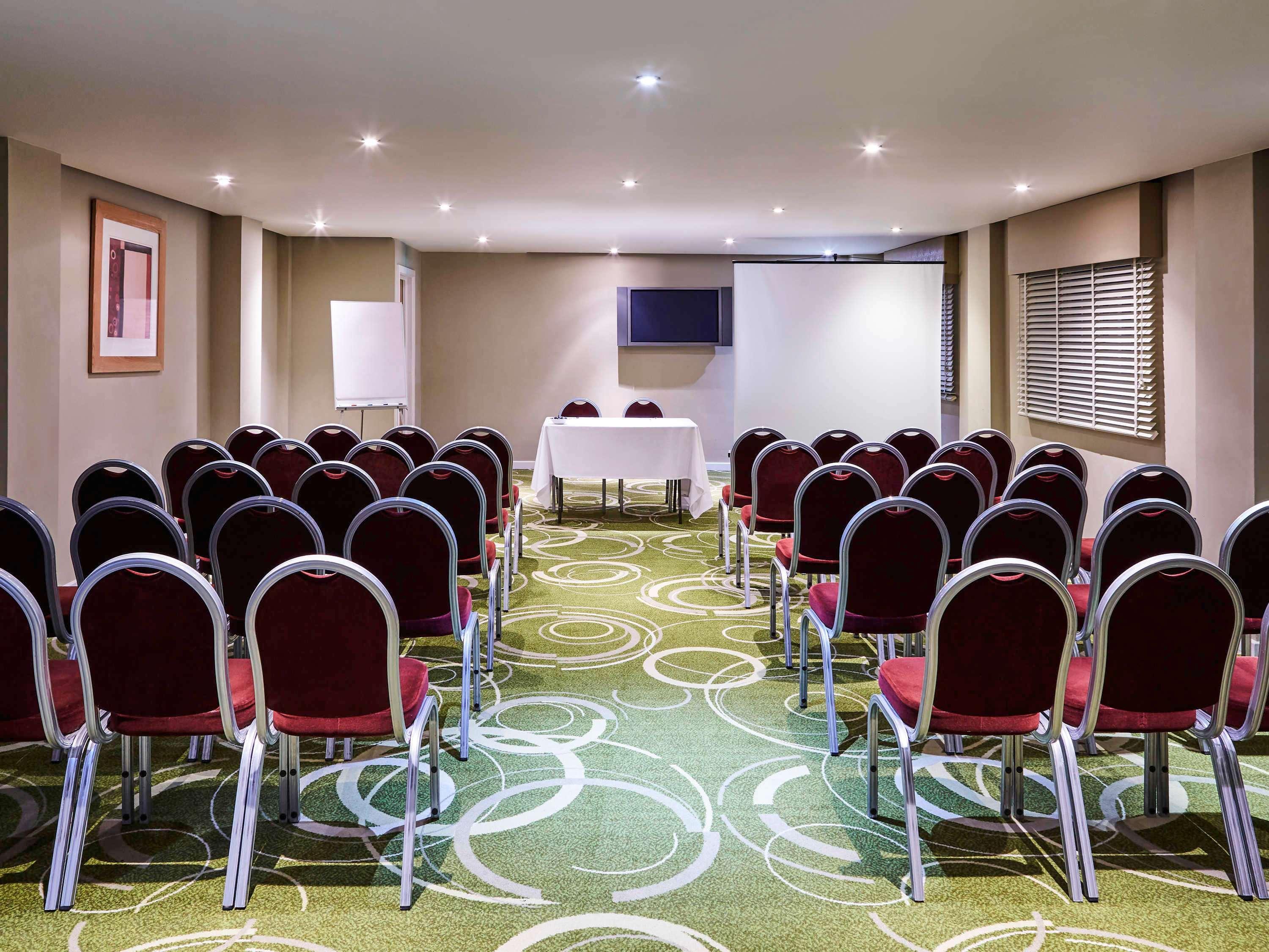 Mercure Newbury West Grange Hotel Thatcham Zewnętrze zdjęcie