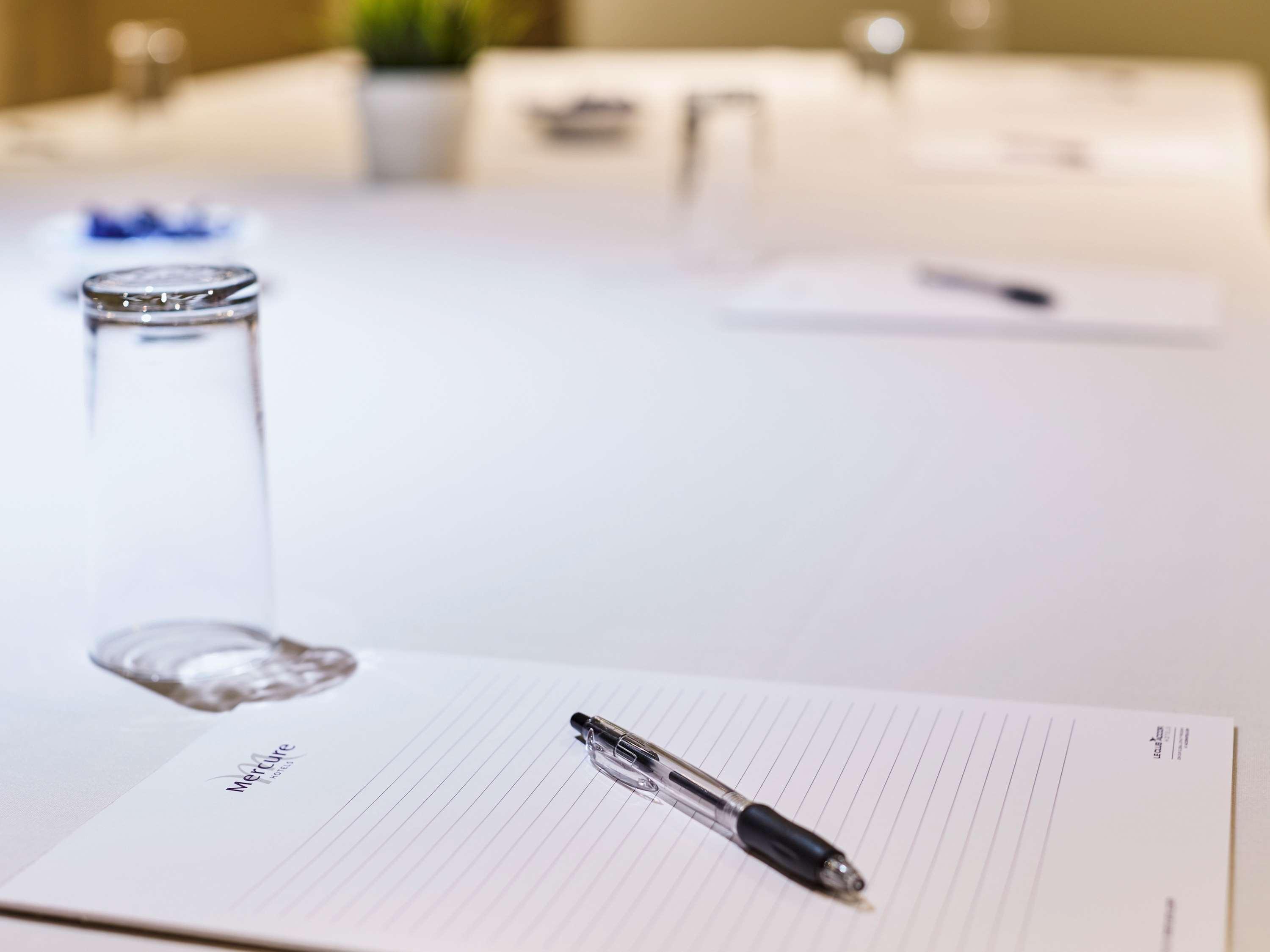 Mercure Newbury West Grange Hotel Thatcham Zewnętrze zdjęcie