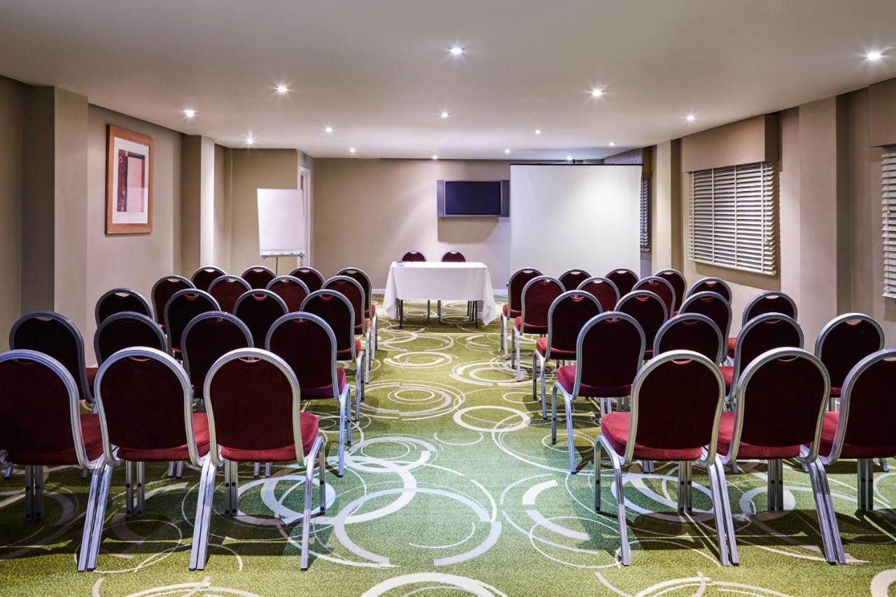 Mercure Newbury West Grange Hotel Thatcham Zewnętrze zdjęcie