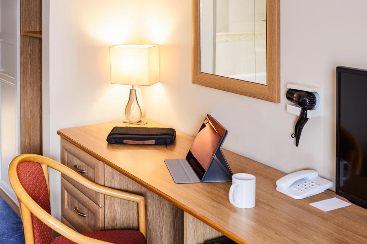 Mercure Newbury West Grange Hotel Thatcham Zewnętrze zdjęcie