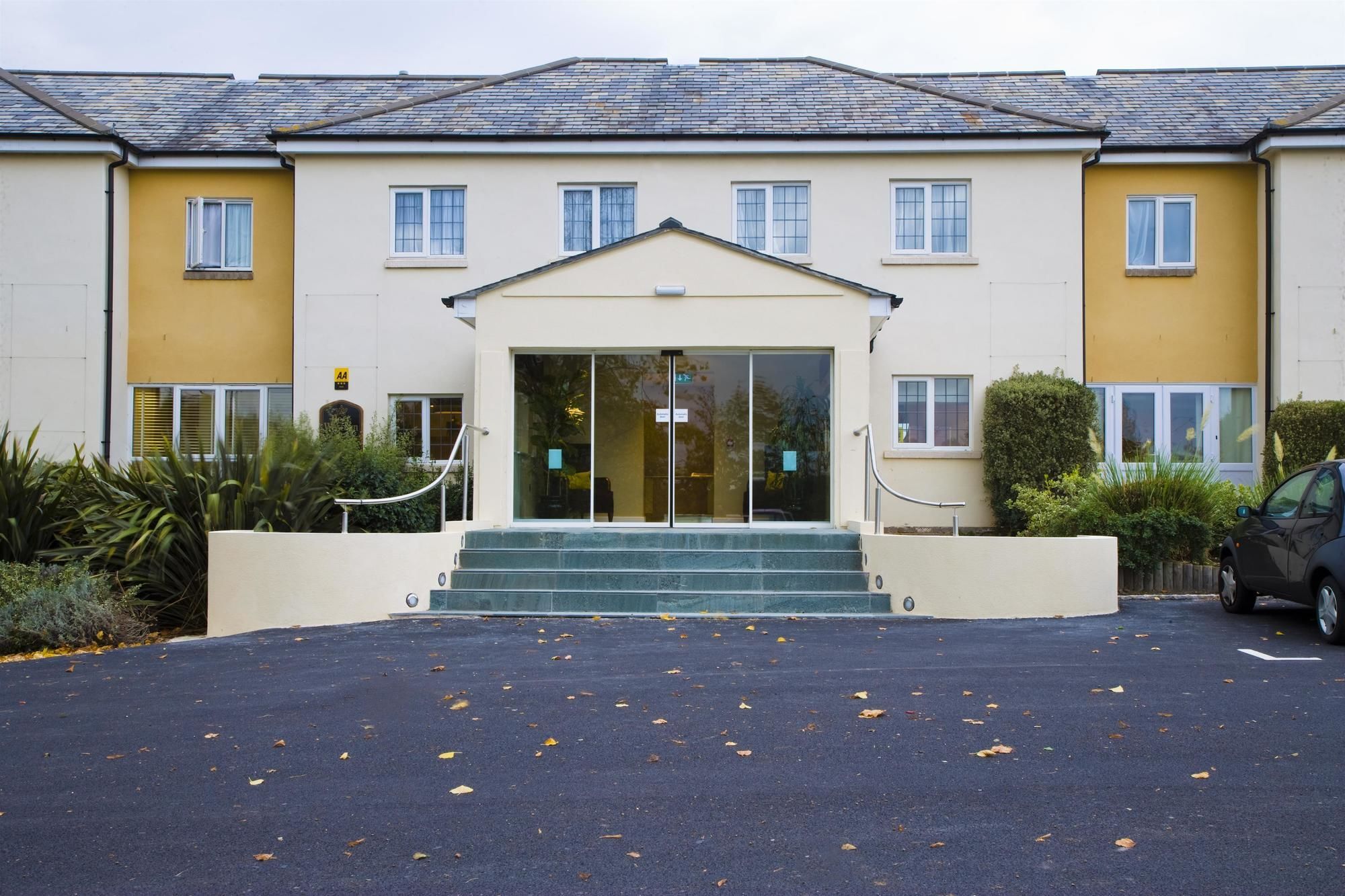 Mercure Newbury West Grange Hotel Thatcham Zewnętrze zdjęcie